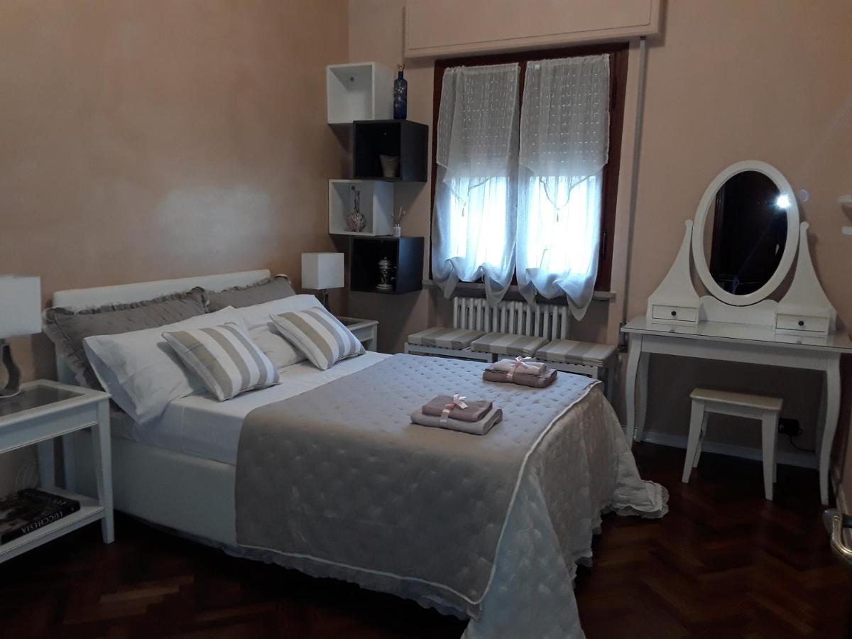 Kevin House Villa Marlia Kültér fotó