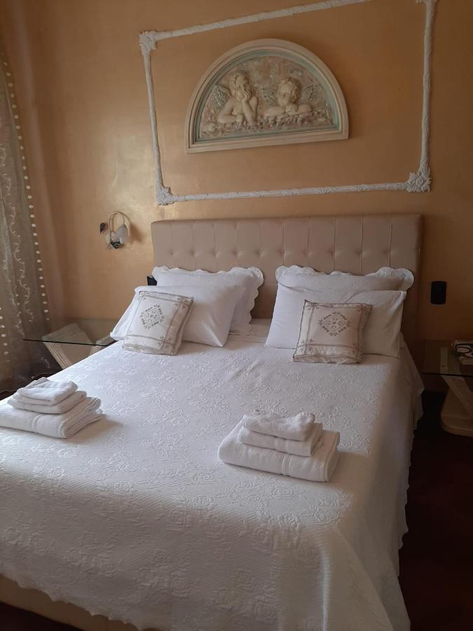 Kevin House Villa Marlia Kültér fotó