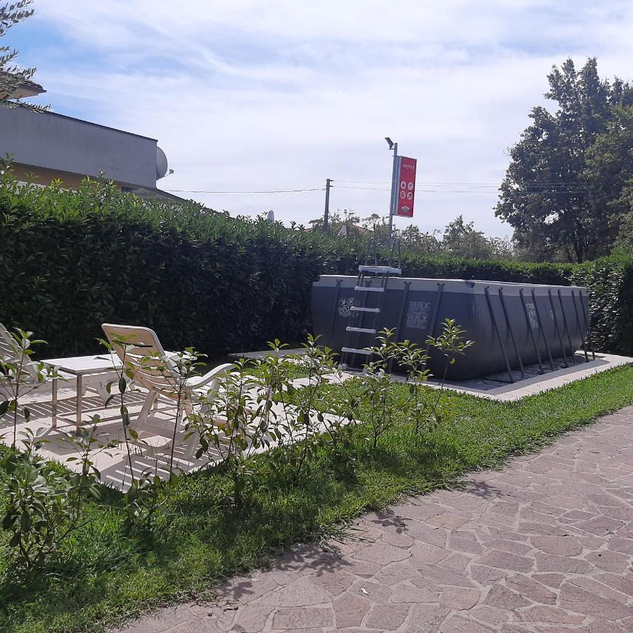 Kevin House Villa Marlia Kültér fotó