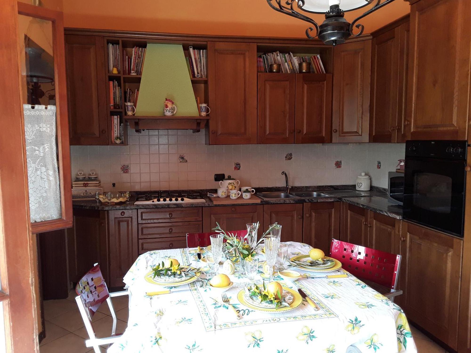 Kevin House Villa Marlia Kültér fotó